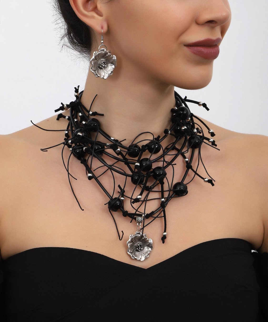 Handmade Leather Jewelry Set: Silver Plated Flower Necklace & Earrings