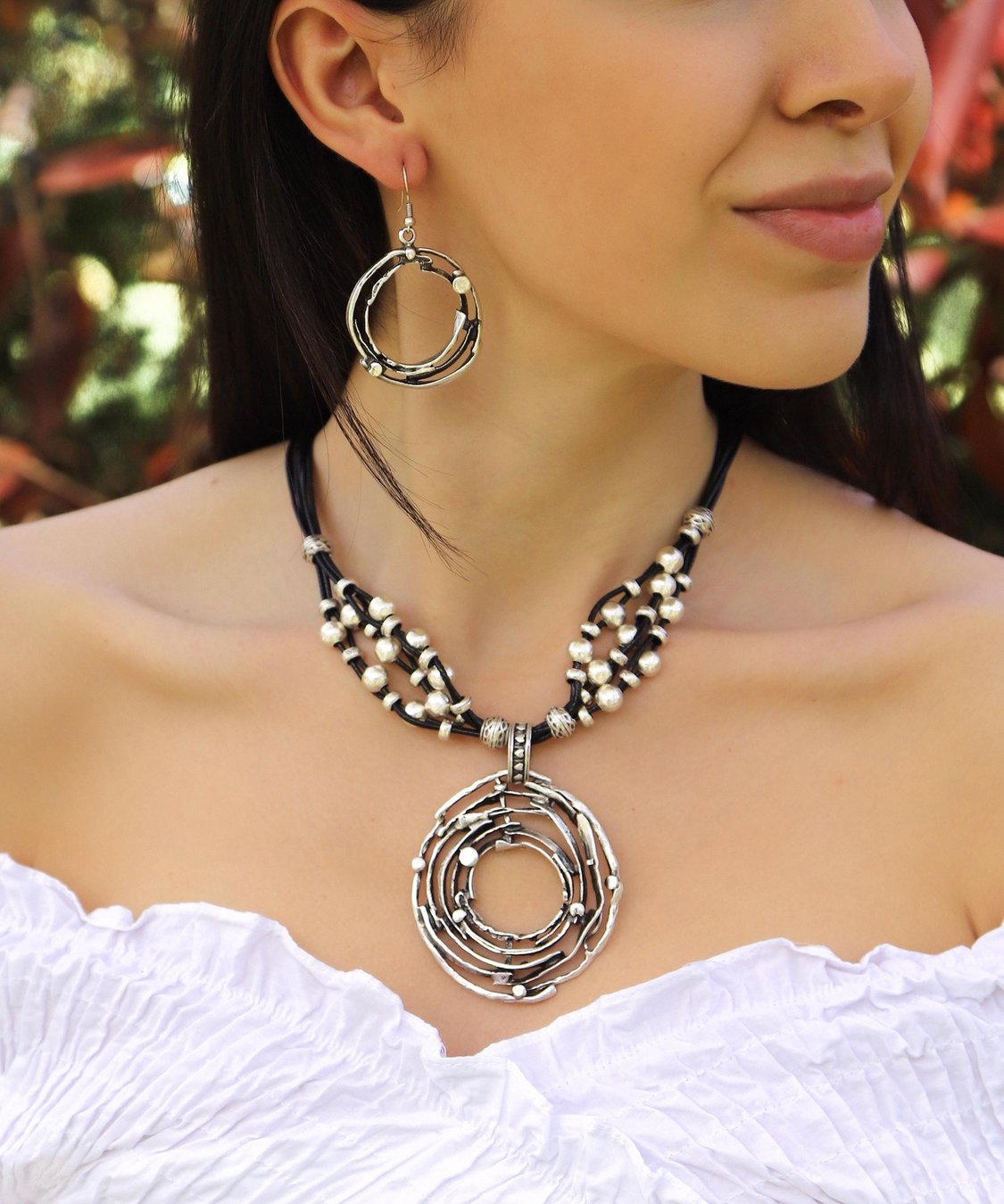 Vintage Antic Silver Plated Necklace & Earrings: Beaded Leather Statement Jewelry