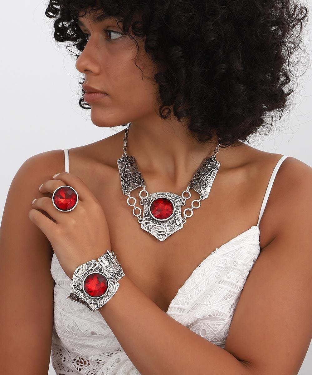Vintage Red Crystal Jewelry Set: Boho Necklace, Bracelet & Earrings