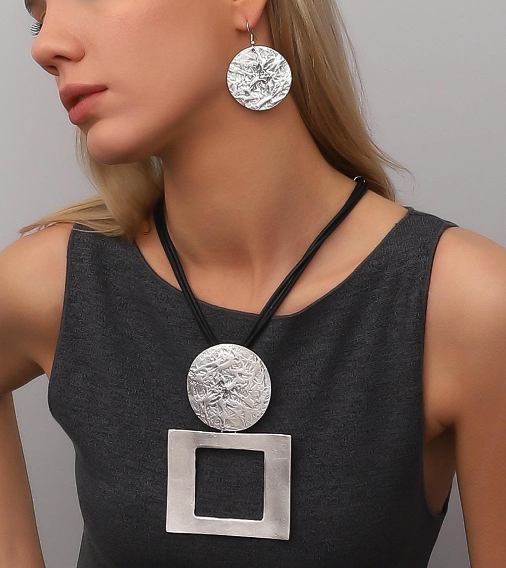 Hammered Circle Pendant Necklace & Earrings Set: Antique Silver Bohemian Jewelry
