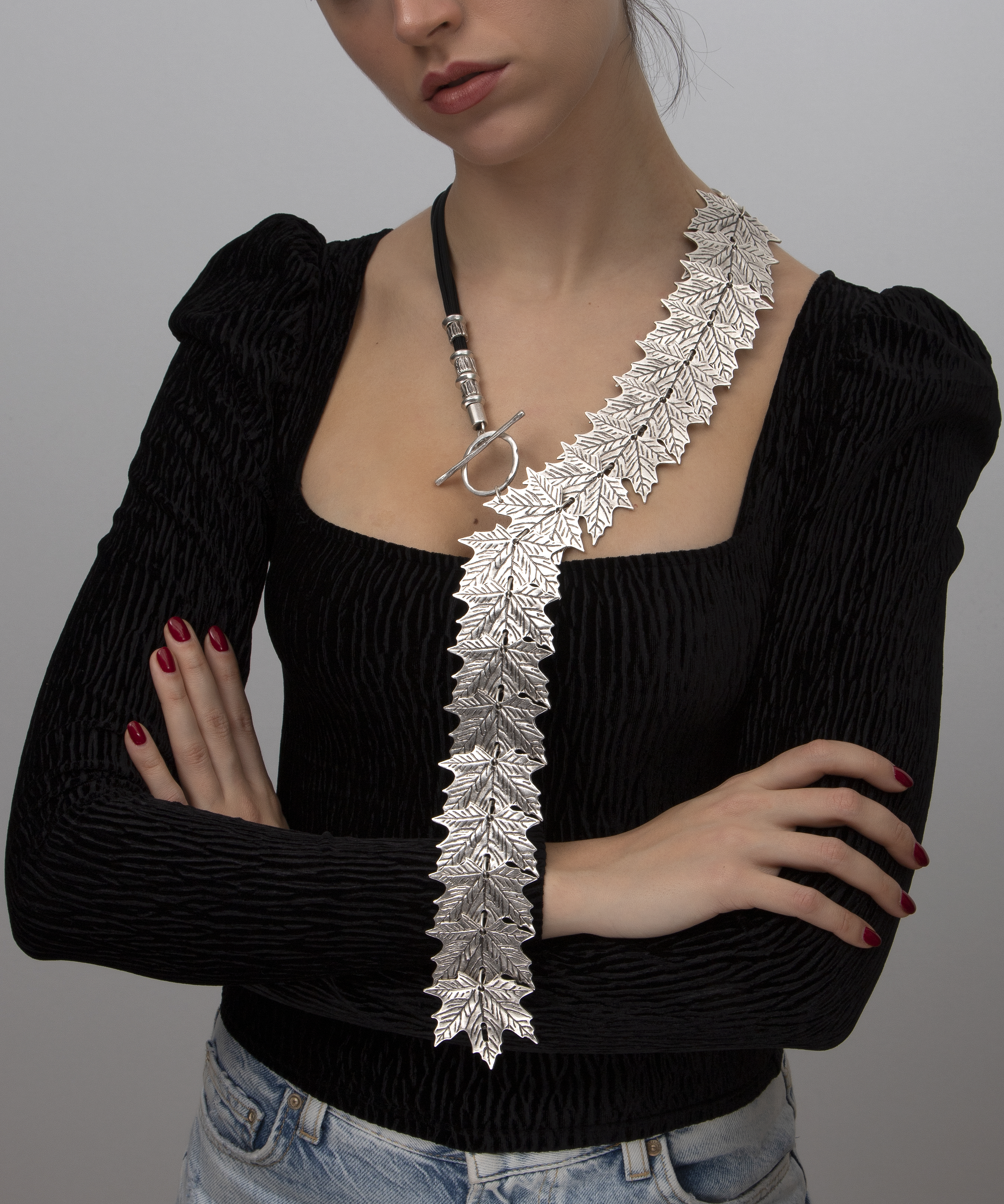 Silver Plated Bohemian Flower Design Leather Necklace