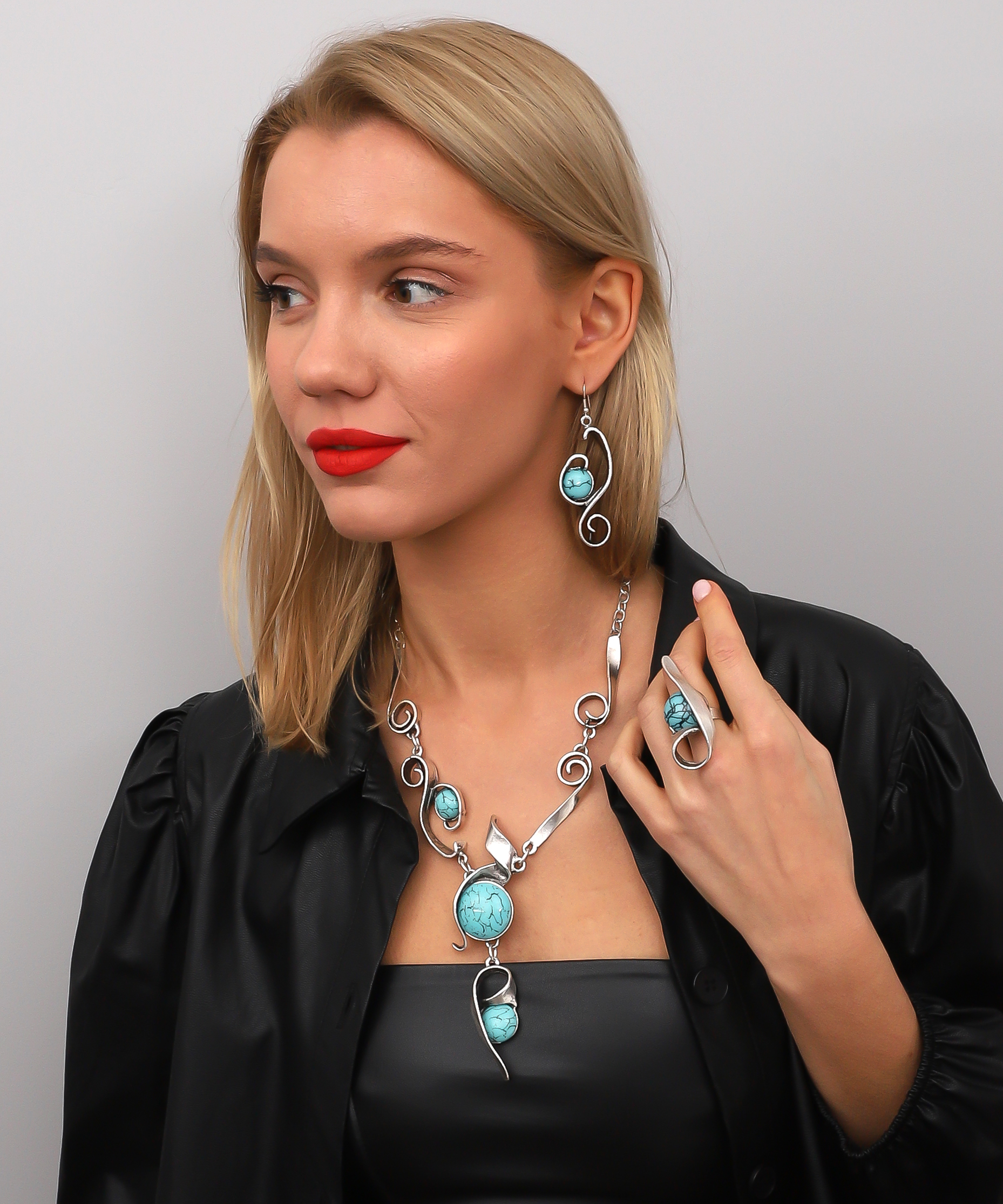 Antique Silver Plated Jewelry Set with Turquoise Stone